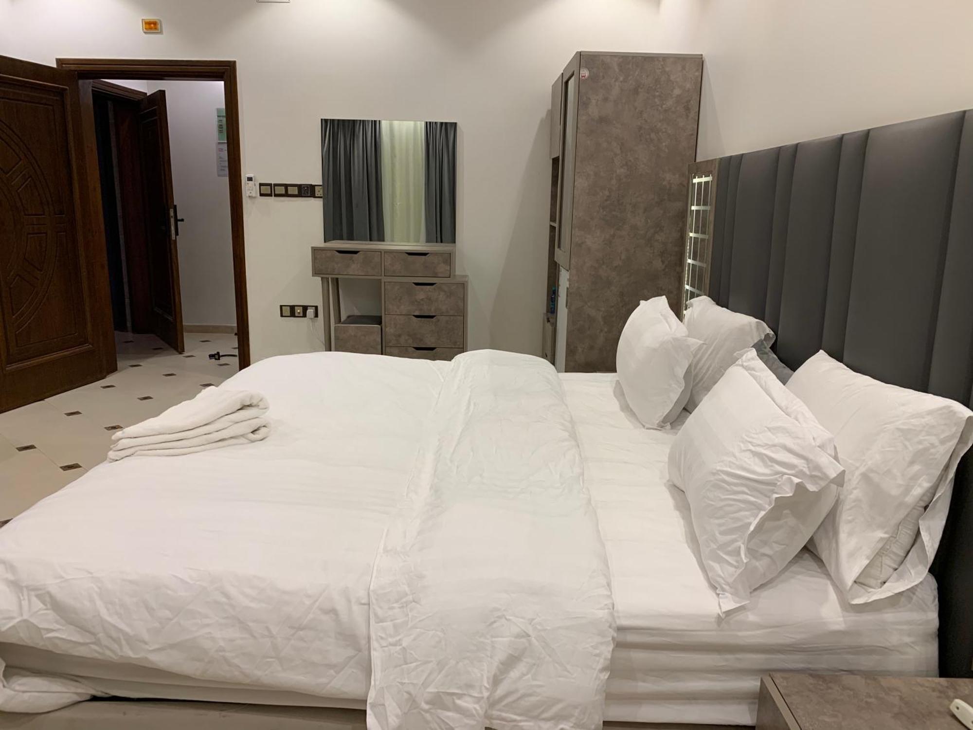 Friday Suites 알 울라 외부 사진